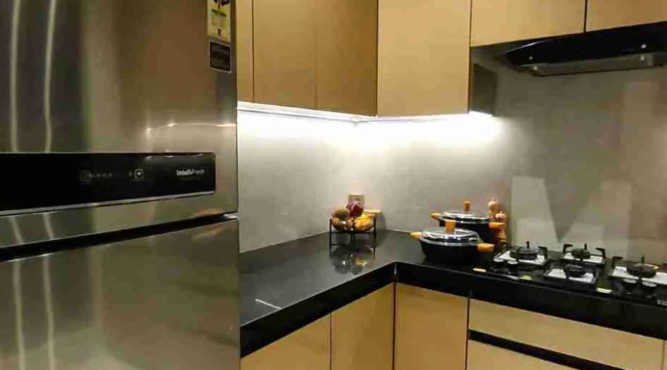 Runwal-25-Hour-Life-Actual-Flat-2-BHK-Kitchen.jpg