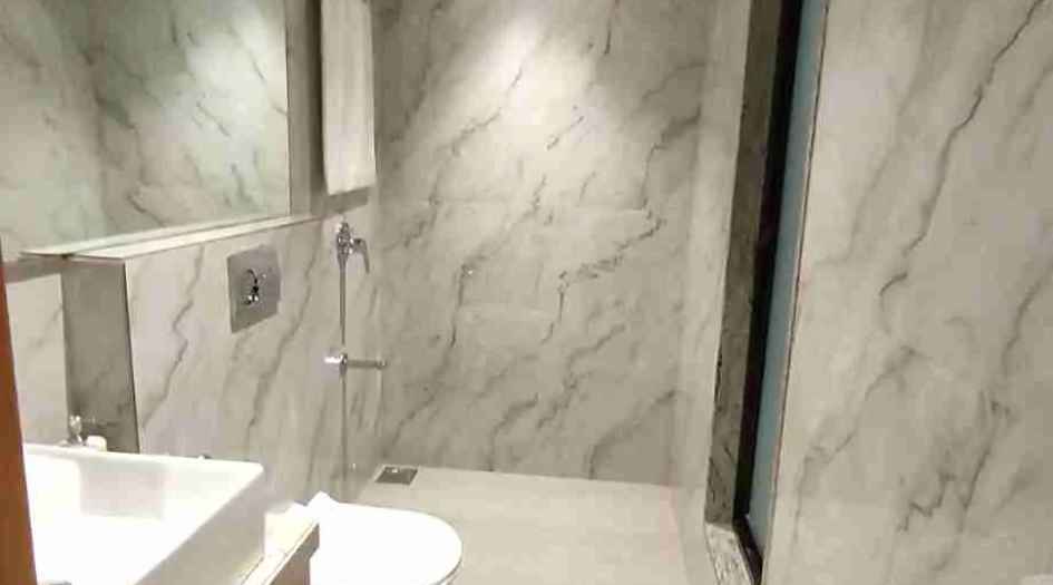 Runwal-25-Hour-Life-Actual-Flat-2-BHK-Master-Bathroom.jpg